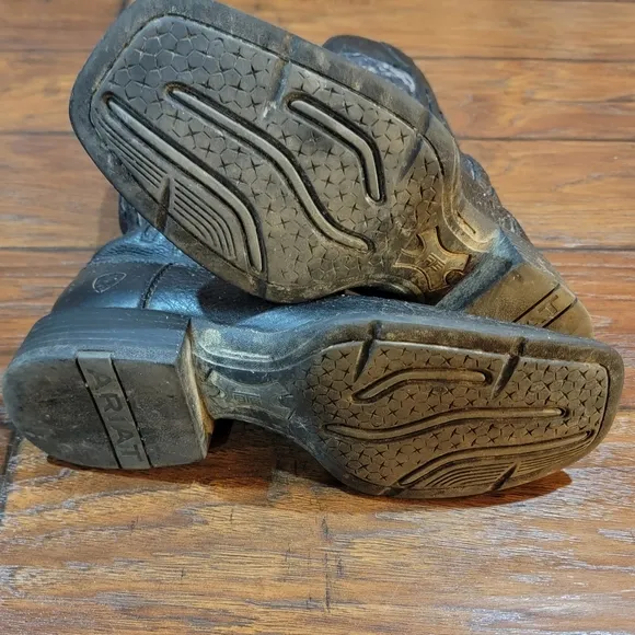 Ariat Black Western square toe boots