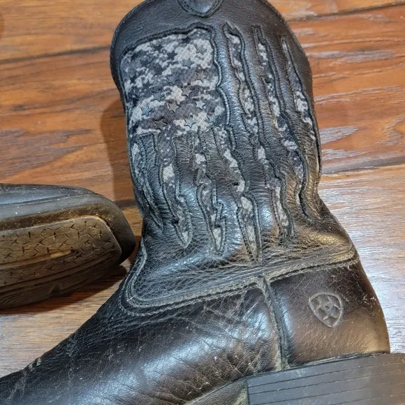 Ariat Black Western square toe boots