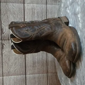Ariat Brown Square Toe Boots, Men's Size 7D, Decent Condition