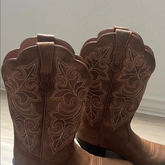 Ariat Brown Western Cowgirl Boots