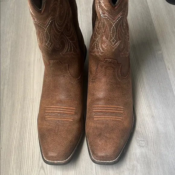 Ariat Brown Western Cowgirl Boots