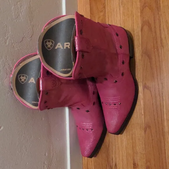 Ariat Girls' Nashville Pink Studded Glitter Cowgirl Boot Snip Toe, Size 5.5