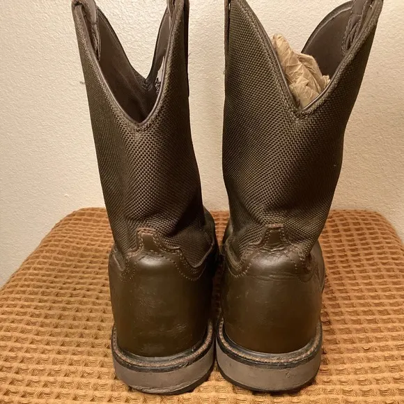 Ariat Groundbreaker Waterproof Pro Men Sz 10 2E WIDE Square Steel Toe Work Boots
