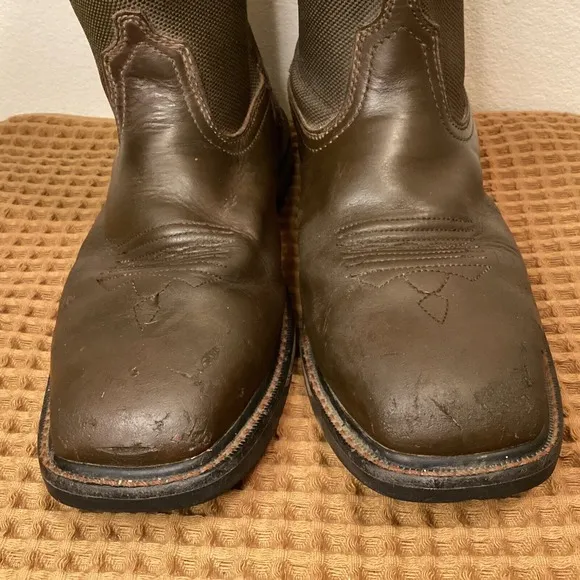Ariat Groundbreaker Waterproof Pro Men Sz 10 2E WIDE Square Steel Toe Work Boots