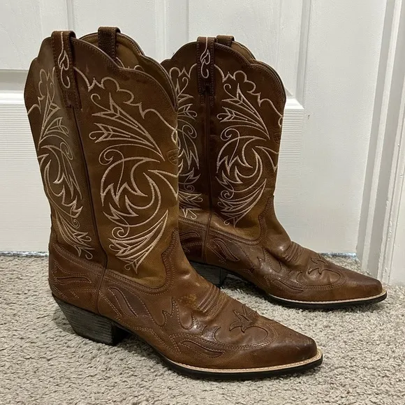 Ariat Heritage Western J Toe Wingtip Cowboy Boots
