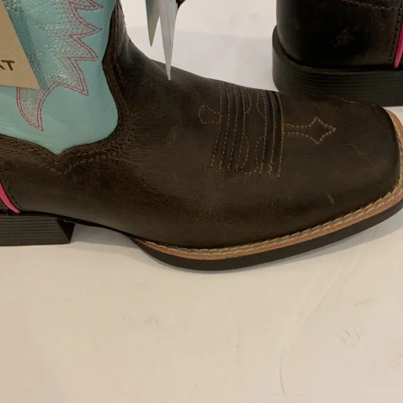 Ariat Kids Tombstone Boots in Bay Brown and Bell Blue