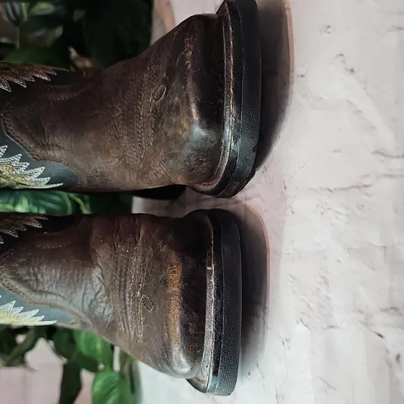 Ariat Kids' Workhog Square Toe Boots 1.5