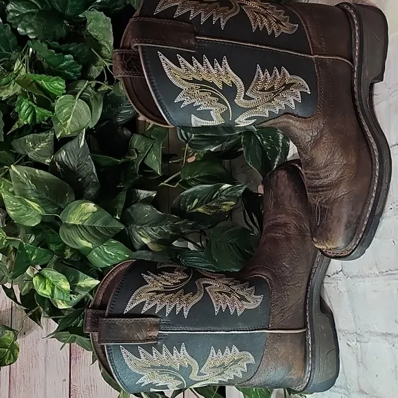 Ariat Kids' Workhog Square Toe Boots 1.5