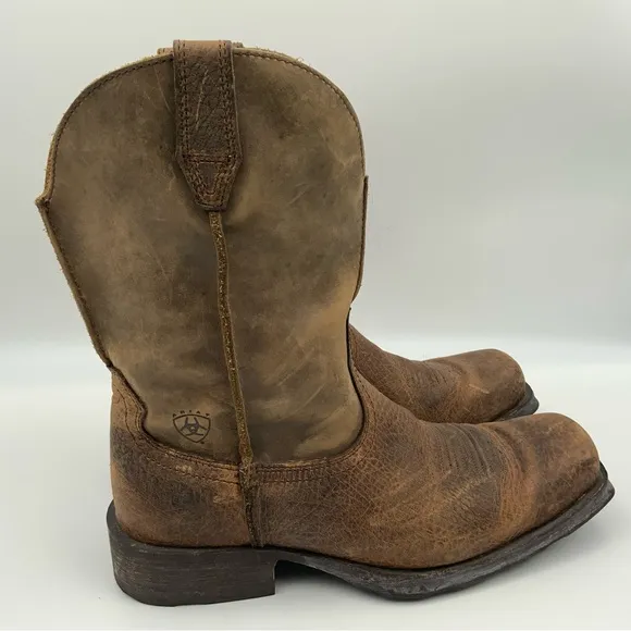 Ariat Men’s Rambler Brown Square Toe Size 10D Western Cowboy Boots.