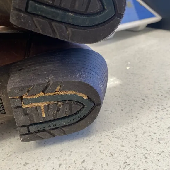 Ariat womens cowboys boots