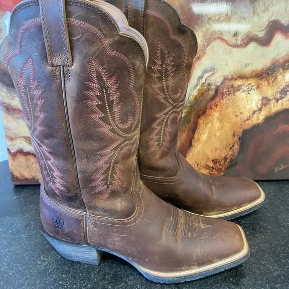 Ariat womens cowboys boots