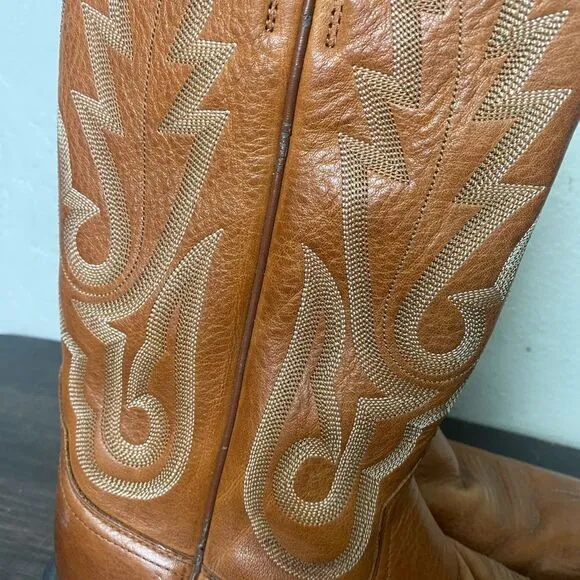 Arita Men’s boots round toe Size 8D