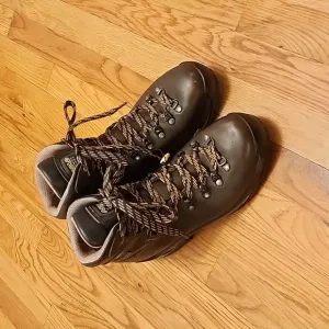 ASOLO TPS 520 GV EVO Backpacking Boots, men's size 8.5
