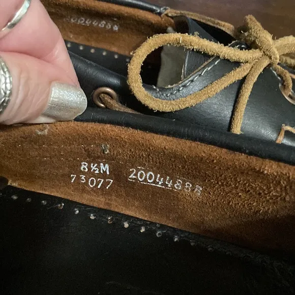 Authentic Sebago Dockside’s size 8.5