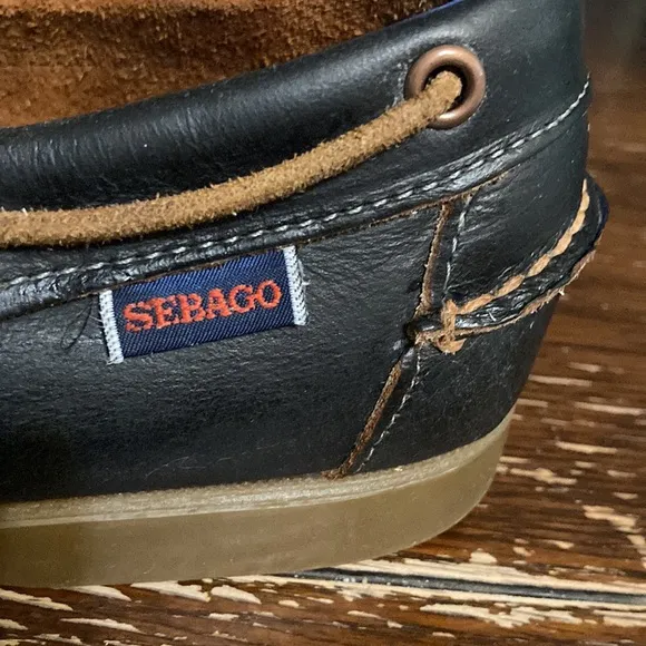Authentic Sebago Dockside’s size 8.5