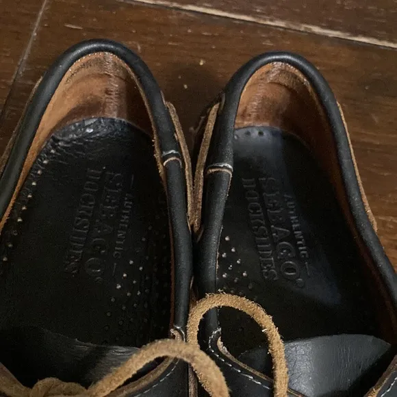 Authentic Sebago Dockside’s size 8.5