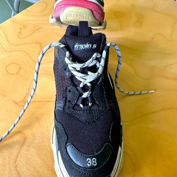 Authentic, well-loved Balenciaga Triple S Low Top chunky sneakers.