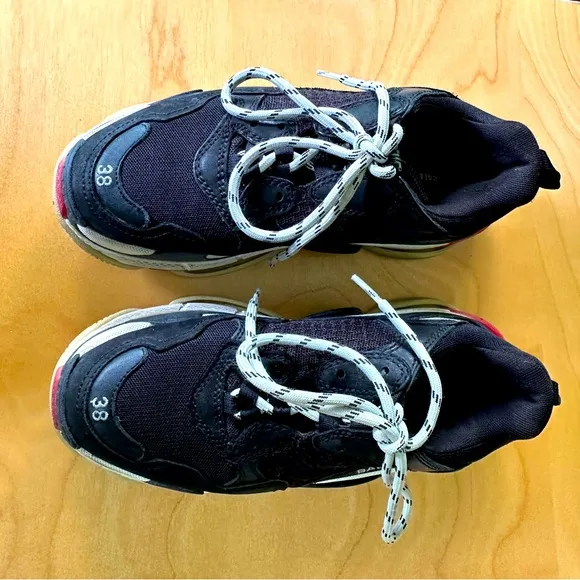 Authentic, well-loved Balenciaga Triple S Low Top chunky sneakers.
