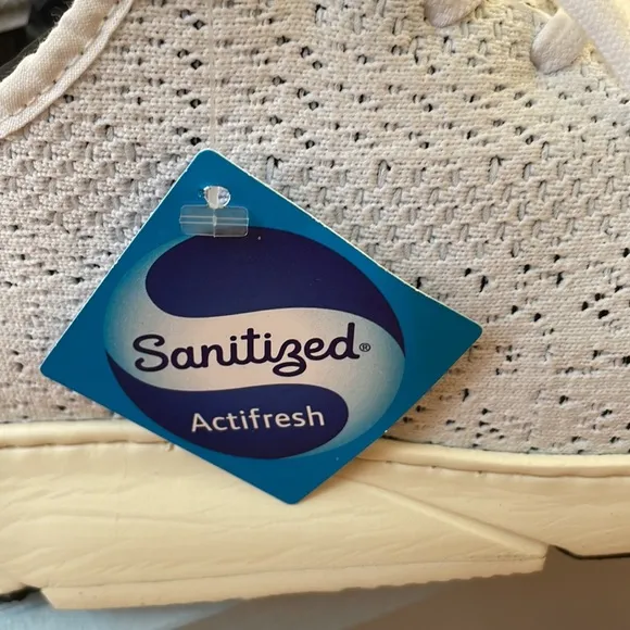 Axis balance shoes stability 9.5 NWT