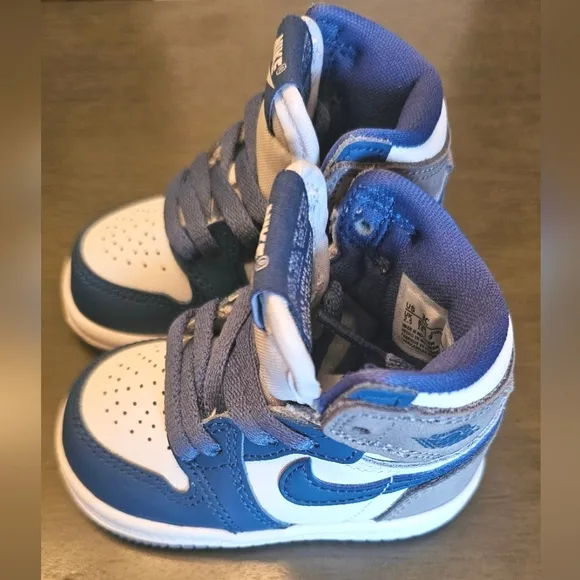 Baby Jordan 1 Retro High 3c