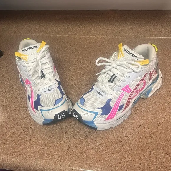 Balenciaga runners multicolor