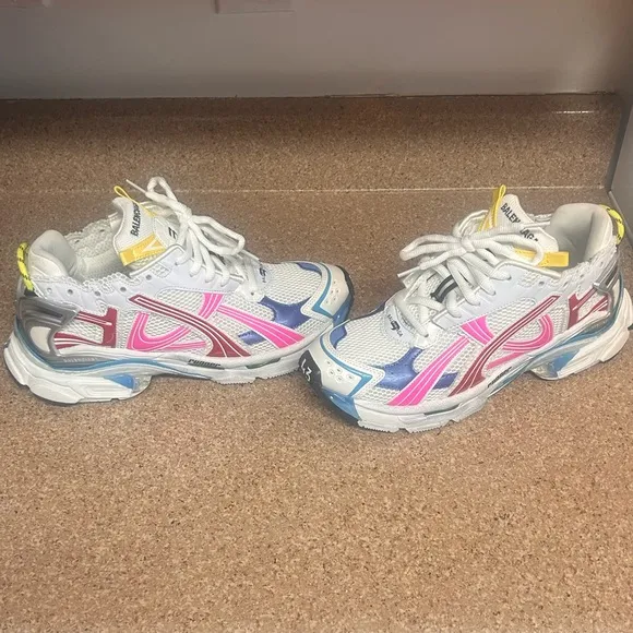 Balenciaga runners multicolor