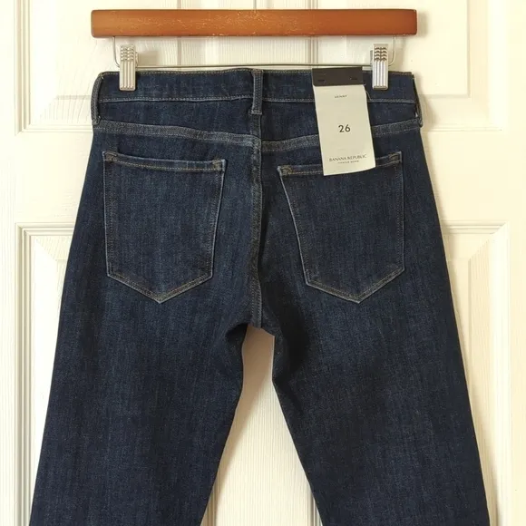 Banana Republic Classic Dark Wash Mid Rise Ankle Length Denim Skinny Jeans 26