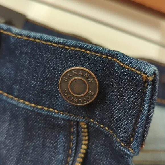 Banana Republic Classic Dark Wash Mid Rise Ankle Length Denim Skinny Jeans 26