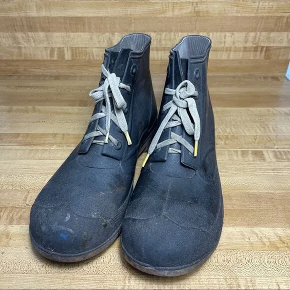 BATA Industrials Standard Men's Size 13 Rubber Lace Up Boots Cap Toe