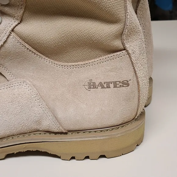 Bates E30500B Goretex Dessert tactical military  combat boots size 14