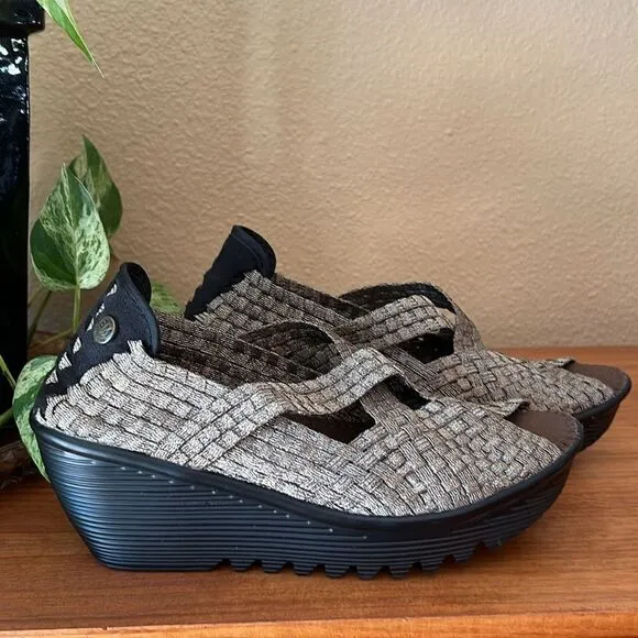 Bernie Mev Wedge shoes