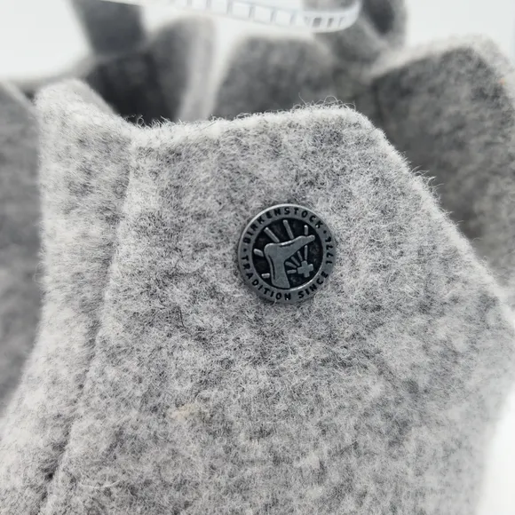 BIRKENSTOCK Andermatt Shearling Light Grey Wool Felt Shoes Slippers Youth Size 3