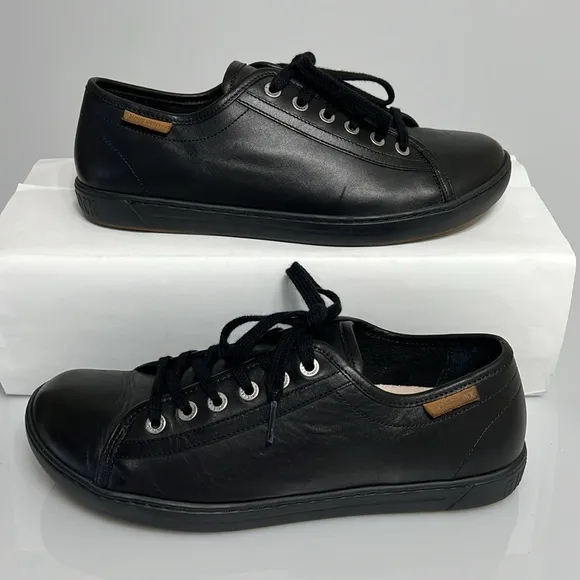 Birkenstock Arran Black Leather Sneakers Size 41R Womens 10 / Men 8  Almost New!