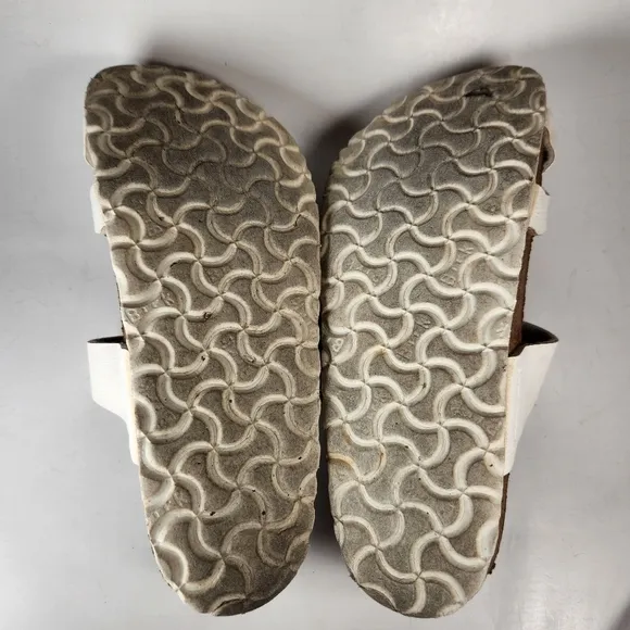 BIRKENSTOCK Women's Mayari Birko-Flor Sandal 7.5 White Leather Comfort Shoes