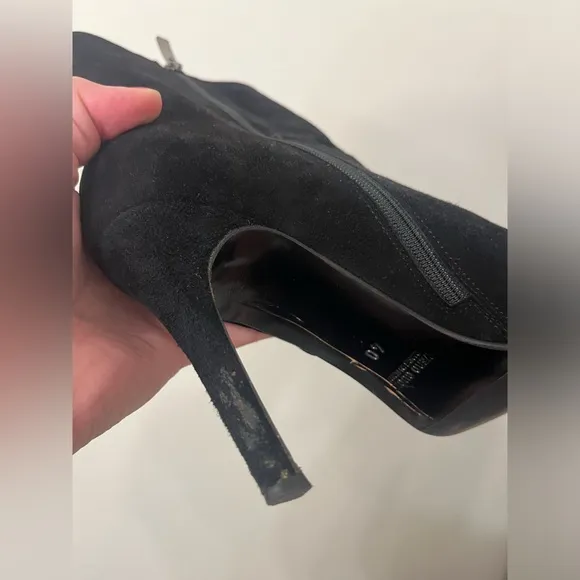 Black Suede Zip Pointy-Toe Ankle Boots