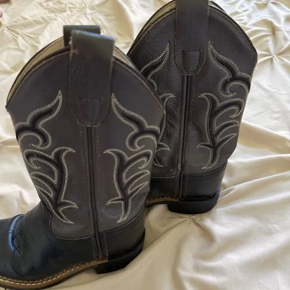 Black Western Cowboy Boots Square Toe with White Stitching Old West Size 10