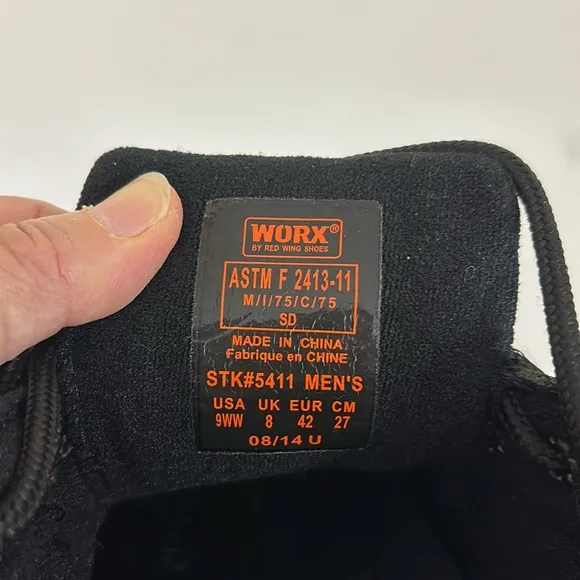 Black Work By Red Wing  Steel Toe Slip Resistant Shoes Size 9WW  NIB