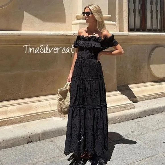 BLOGGER'S FAVE! Zara Embroidered Midi Dress NWT