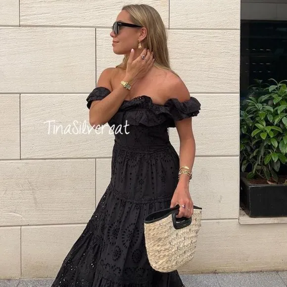 BLOGGER'S FAVE! Zara Embroidered Midi Dress NWT