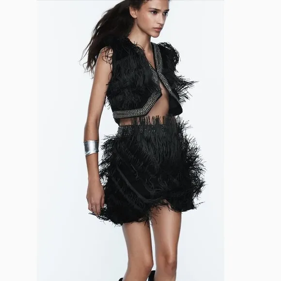 BLOGGERS FAVE! Zara Fringe Mini Skirt Black NWT