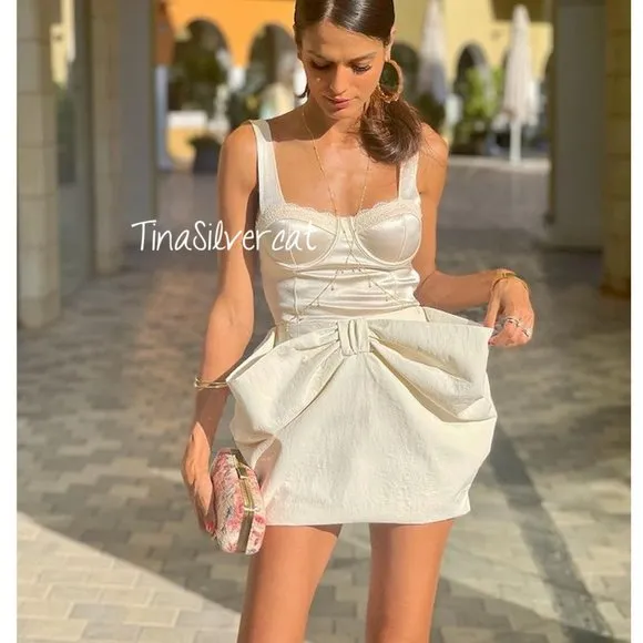 BLOGGER'S FAVE! Zara Voluminous Mini Skirt White Sz XS NWT