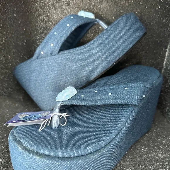 BNWT denim jean platform wedge opalite crystal buddha shoe size 8/38