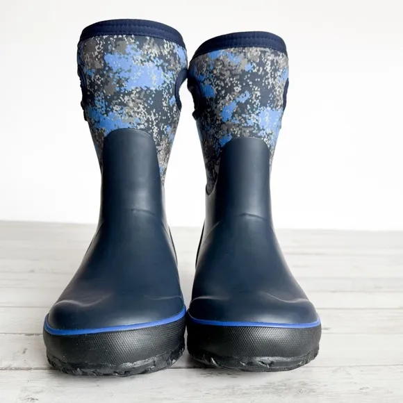 BOGS Kids Grasp Micro Camo Rain Snow Boots Insulated Waterproof Size 1 Youth