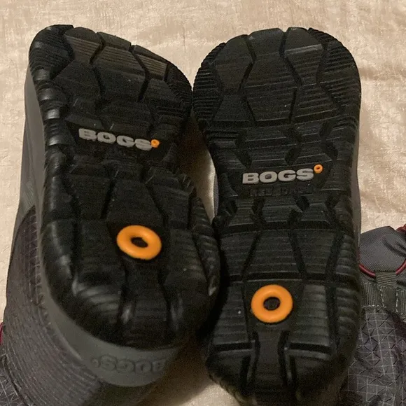 BOGS Snownights Boots Size 7