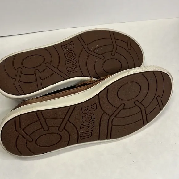 Born Shoes Axel Slip-On Men's Leather Loafer Size 9M NWOB