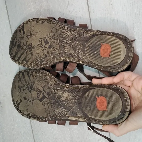 Born Women Claudy Comfort Leather Sandals shoes sz 9