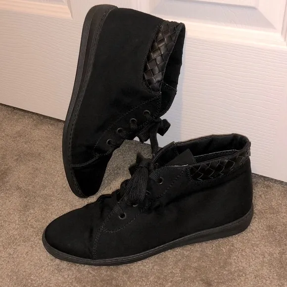 Bottega Veneta Vintage Intrecciato Weave Sneakers