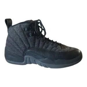 Boy's Jordan 23 Jumpman Black and Gray Sneakers Size 5Y