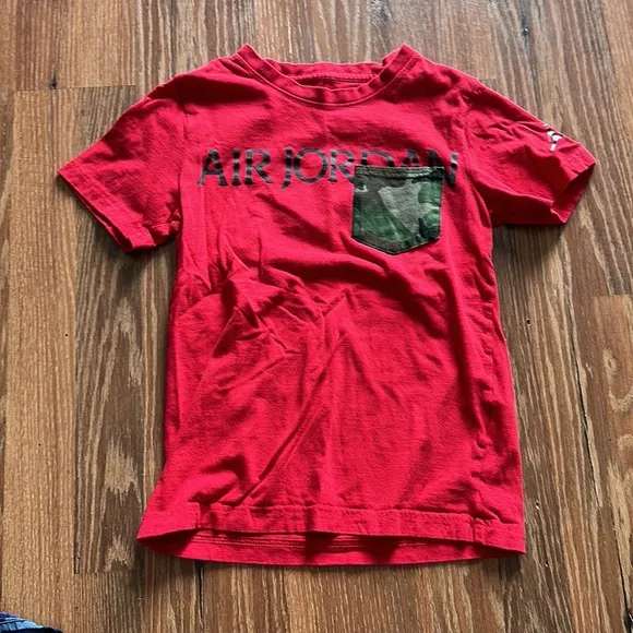 Boys Small Clothing Lot Columbia Old Navy Jordan Art Class Lot of 4 Tops