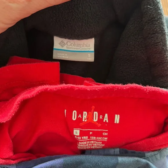 Boys Small Clothing Lot Columbia Old Navy Jordan Art Class Lot of 4 Tops